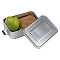 Aluminum lunchbox with closure