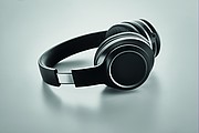 ANC headphone and pouch