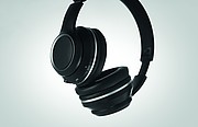 ANC headphone and pouch