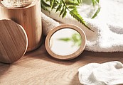Bamboo make-up mirror