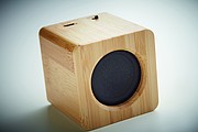 Bamboo wireless speaker