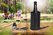 Bottle cooler with cooling pads, black