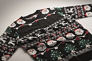 Christmas sweater with 10 LED lights