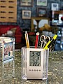 CrisMa acrylic pen holder, transparent