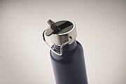 Double wall vacuum insulating bottle