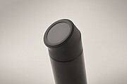 Double wall vacuum insulating bottle