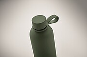 Double wall vacuum insulating bottle