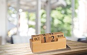 Everlasting bamboo desk calendar