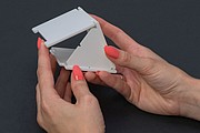 Foldable pen holder