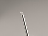 Long lasting recycled aluminium inkless pen