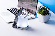 pen holder with USB hub