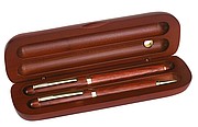 Pen set 