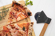 pizza cutter