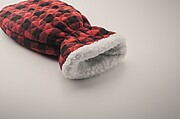 Quilted ice scraper glove