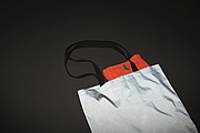 Reflective shopping bag 190D