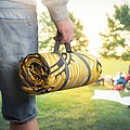 SCHWARZWOLF ALVERNIA foldable picnic blanket, yellow