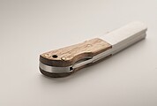 Stainless steel foldable knife