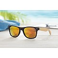Sunglasses with bamboo arms