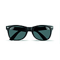 Sunglasses with cork arms
