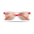 Sunglasses with mirrored lense