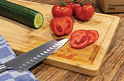 Ukiyo bamboo cutting board, brown