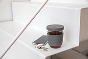 Ukiyo borosilicate glass with silicone lid and sleeve