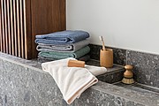 Ukiyo Sakura AWARE™ 500 gsm bath towel 70 x 140cm