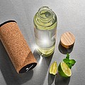 VANILLA SEASON INDAUR Water bottle made of borosilicate glass with cork sleeve, 500 ml