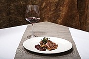 VANILLA SEASON WANAKA 2 - Set of two red wine glasses