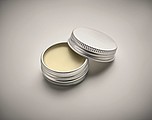 Vegan lip balm in round tin