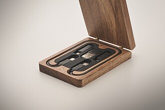 3-in-1 charging cable