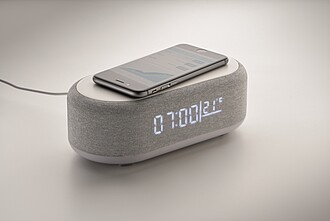 4-in-1 wireless 15W charging 5W speaker