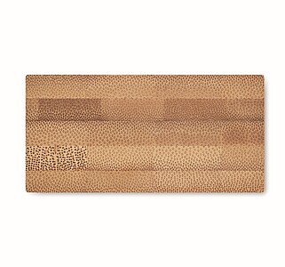 Analogue bamboo table clock