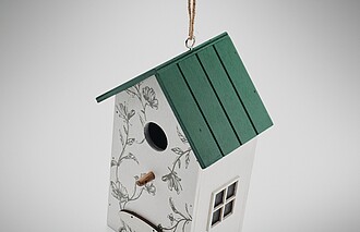Bird house in plywood