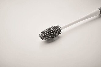 Bottle cleaning brush