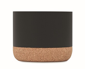 Cork and aluminium speaker