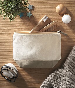Cosmetic bag