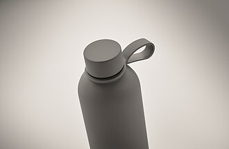 Double wall vacuum insulating bottle