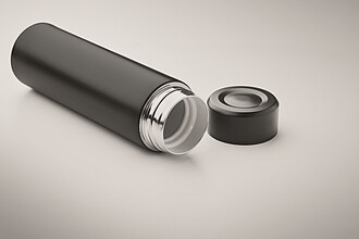 Double wall vacuum insulating bottle