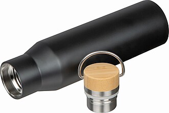 Drinking bottle made from recycled stainless steel