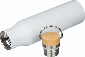 Drinking bottle made from recycled stainless steel