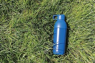 Flow RCS recycled stainless steel vacuum bottle, blue