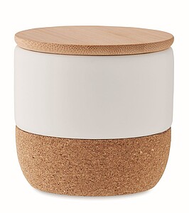 Fresh linen fragranced plant based wax candle