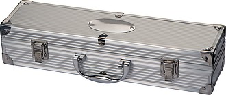 Grill set in case
