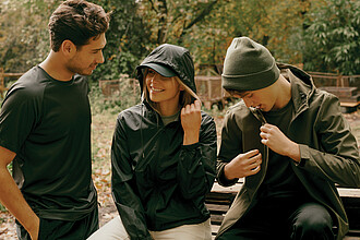 Iqoniq Logan recycled polyester lightweight jacket