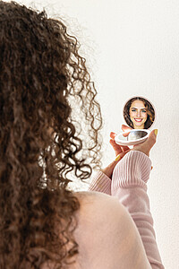 Lumora RCS recycled plastic LED re-chargeable make-up mirror, beige