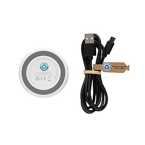 Magnapad 15W RCS rplastic magnetic 3 in 1 charging pad, white