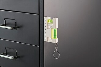 Magnetic level ABS key ring, white