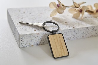 Metal keychain Brigitte