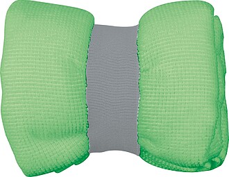 Microfibre towel with elastic band, green